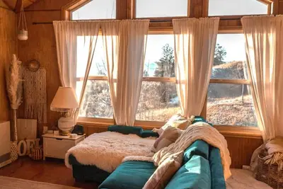 Image de Breathtaking ViewsTwo Bedroom Cabin with Hot tub