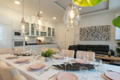 Image de Jacuzzi Full Exterior Sol, by Monaro