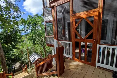 Image de Amazing 2-bedroom Ocean-view Apartment in West Bay