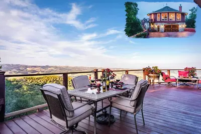 Image de Hilltop Round House Sanctuary