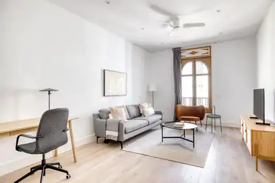 Image de Amazing Salamanca 2br, near El Retiro Park, by Blueground