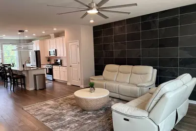 Image de Villa Leopolda - Luxury Living Vacation Rental by The Pratt Villas in Rdu