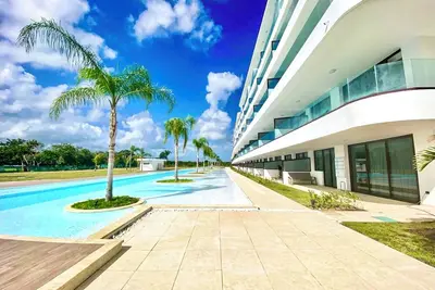 Image de Appartement de luxe avec piscine et vue sur le golf ⛳️