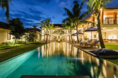 Image de Heritage Villa Ultimate 6 bed, 20 meter pool 700 metre from beach