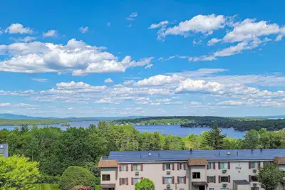 Image de 3br Summer Retreat / Close to Weirs Beach