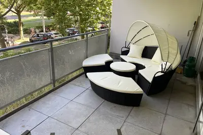 2 Bedroom apartment in upscale Zurich area
