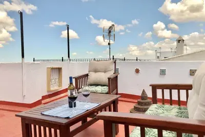 Image de Bright \"feelgood place\" with private terrace