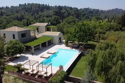 Image de Amazing state-of-the art Spectacular Villa Sleeps 16 (9 baths)