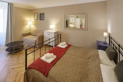 Image de Old Town-3 Bedroom 3 Bathroom Templova