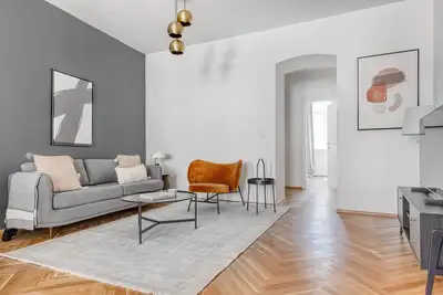 Image de Historic Margareten 2br w/ Elevator & Balcony, nr Ctrl Stn, by Blueground