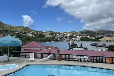 Image de Elegant Harbor View Condo Get-A-Way @ Schooner Bay