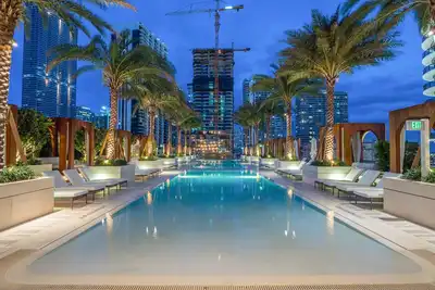 Image de Suites at Sls Lux Brickell managed by Ce