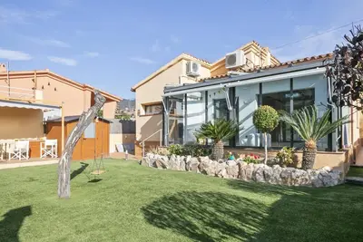 Image de Preciosa casa en el Maresme con jardín