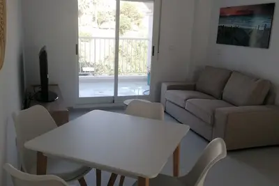 Image de Brand new apartment on the golf course and on the beachfront.