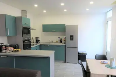 Appartement rénové 3* avec Wifi, centre-ville Perros-Guirec, proche plages et commerces