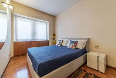 Rome Deep Blue Apartment