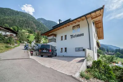 Image de Appartement \"Haus Reimon\" avec piscine partagée, terrasse et Wi-Fi
