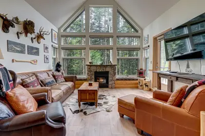 Image de Call to the Wild in Canmore!