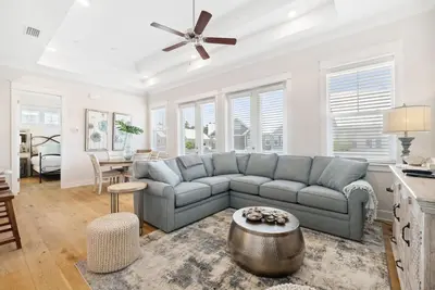 Prominence - Sea Lily - Pet Friendly, Golf Cart, 4 Bikes, Beach, 2 Pools, 30a