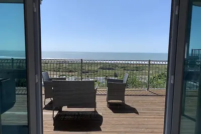 Image de Cliff Haven, Seaside apartment with stunning views