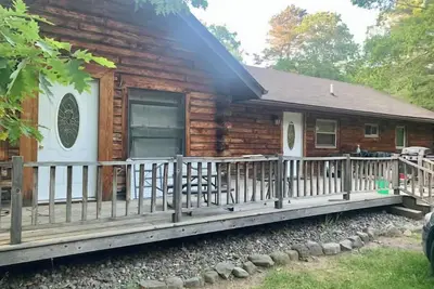 Image de 4 Br Cabin Sleeps 11, in Natl Forest, on Atv/Snowmobile trail