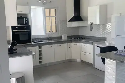 Image de Villa paisible à 5 minutes de la plage