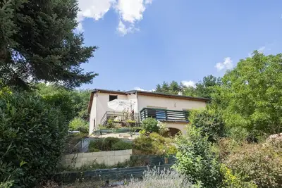 Image de Maison avec vue sur le lac de Confolant