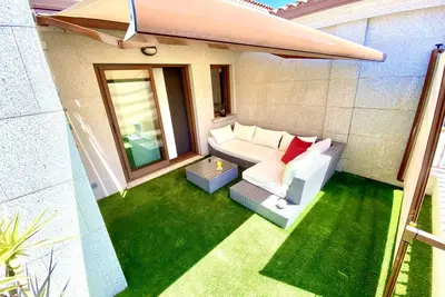 Ático Encantador con Terraza Junto al mar