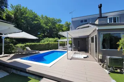 Image de Izukogen  Natural hot spring with covered heated  / Ito Shizuoka