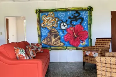 Image de Lovely beach home with amazing grounds and private swimming pool