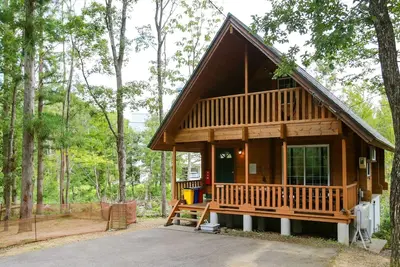 Image de Log style group type pet Ok / Gujo Gifu