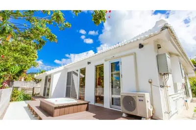 Image de With an openair jacuzzi Private house for privat / Nago Okinawa