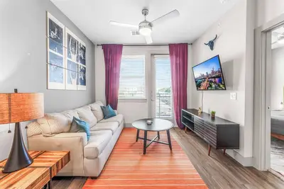 Image de Modern 1br luxe suite close to Dt w/ fast WiFi
