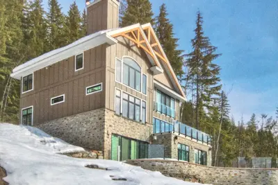 Image de Rmr: Luxury Ski-in/out Mountain-side 4 Bedroom Home (Sleeps 10).