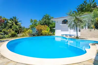 Image de Super luxury party complex in Sosua, right on Laguna beach!
