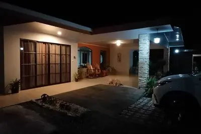 Image de A 10 min del Parque de la Fortuna, Apartamento en Zona Tranquila, Parqueo Gratis