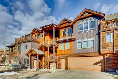 Image de Mount Victoria Lodge - Luxury near Frisco's Main Street! !