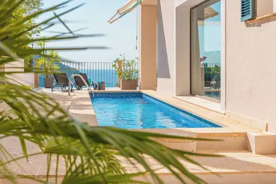 Image de Villa \"Casa del Puerto\" avec vue sur la mer, piscine et Wi-Fi.