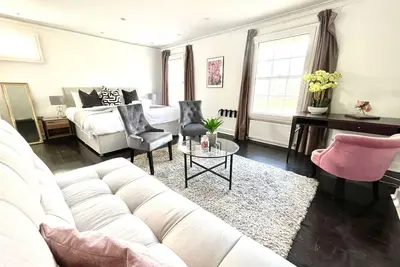 Image de Emmanuel House - ⚡️Opulent 1-Bed Apt in Central Cambridge⚡️