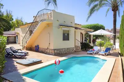 Image de Maison de vacances privée avec climatisation, Wifi, piscine privée, Tv, terrasse, parking
