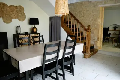 Halte Lutine - Maison chaleureuse en pierres
