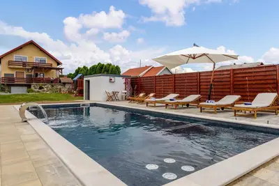 Image de Superbe maison à Velika