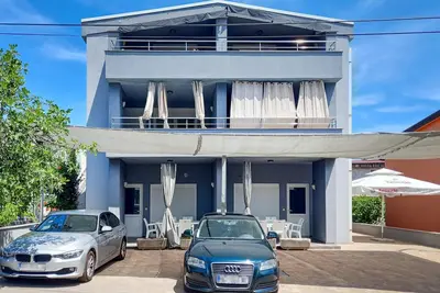 Image de Superbe appartement à Vir avec WiFi