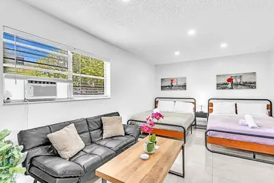 Image de New 2 Bed Studio close to Beach & Casino Ha04