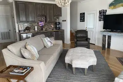 Image de 4 floor costal home - large outdoor entertainment & cooking area - pool splash