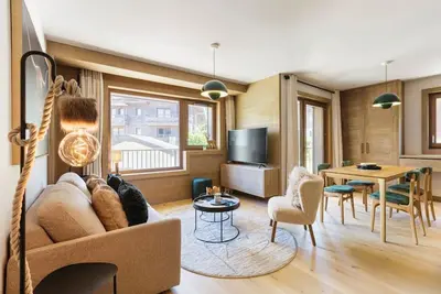 Image de Stallion D14 · Apart 1ch Luxe | Remonté | Parking | Balcon & Vues