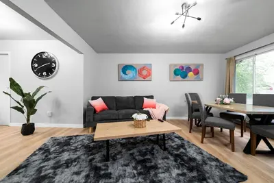 Image de Shapes of Mauve - Relaxing Home & Eye-Pleasing Art