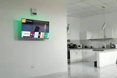 Image de 3 Bedroom-La Fortaleza House near to the Beach 🏖🌊