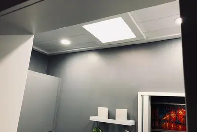 Image de Minimalist renovated home, a snowbirds nest.