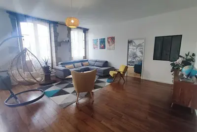 Image de Grand appartement de 150m2 en plein Bayonne